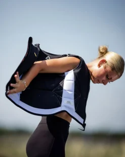 Follow Wake Comp Vests<Foow Ceo adie Jacket - Back