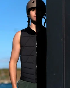 Follow Wake Comp Vests<Foow ove nor oney en' Ipact Vet - Back