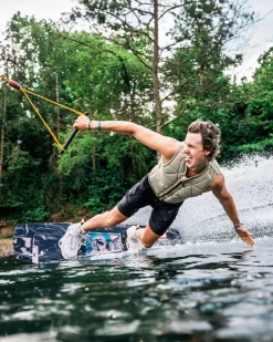 Follow Wake Comp Vests<Foow ove nor oney en' Ipact Vet - Khaki