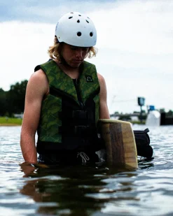 Follow Wake CGA Life Jackets<Follow U1 Men's CGA Jacket - Jungle
