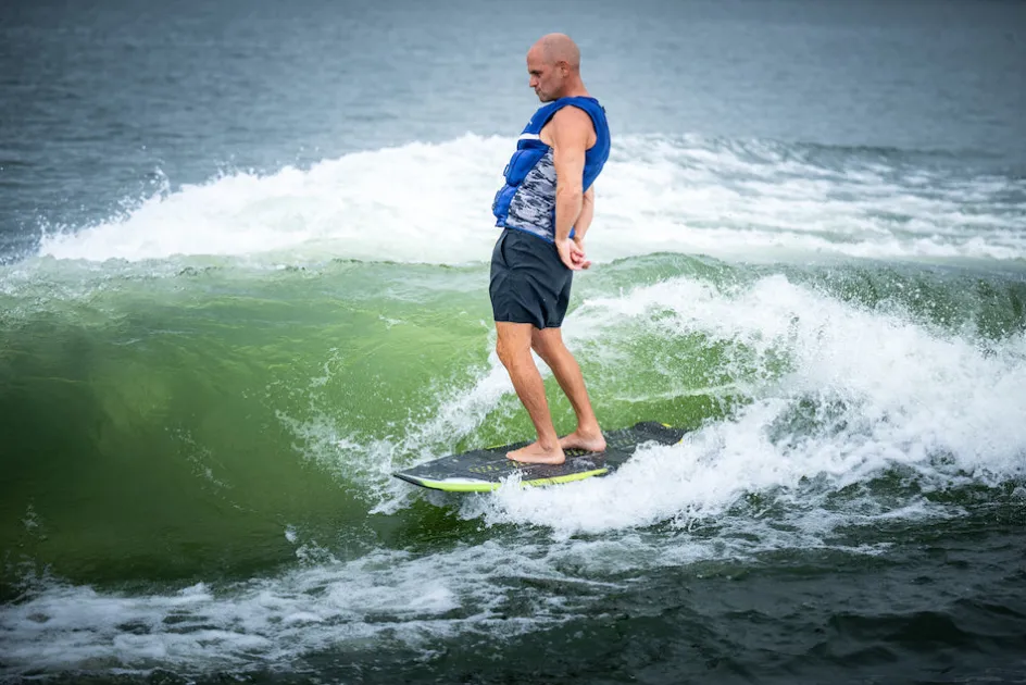 Hyperlite Wakesurf Boards<Broadcast Wakesurf Board 2026