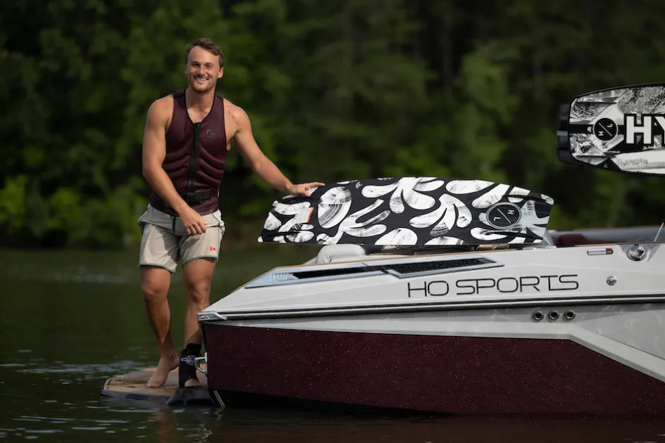Hyperlite Wakeboards<2025 Capitol Wakeboard