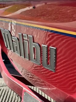 Malibu Decals + Emblems<Hull Emblem, SL24, 40" 2017-18 (5992907)