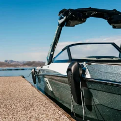 MISSION Fenders + Docking<Sentry 2.0 Boat Fender