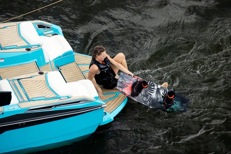 Ronix Wakeboards<2025 Krush Wakeboard