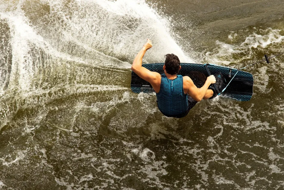 Ronix Wakeboards<2023 One Blackout Technology Wakeboard