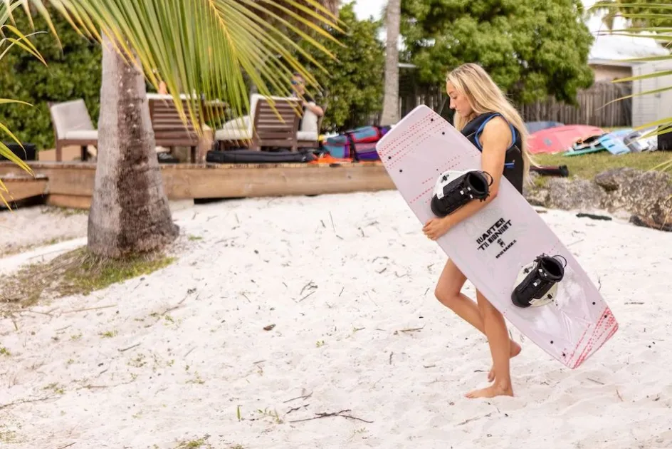 Ronix Wakeboards<Women's Quarter 'Til Midnight Wakeboard 2026
